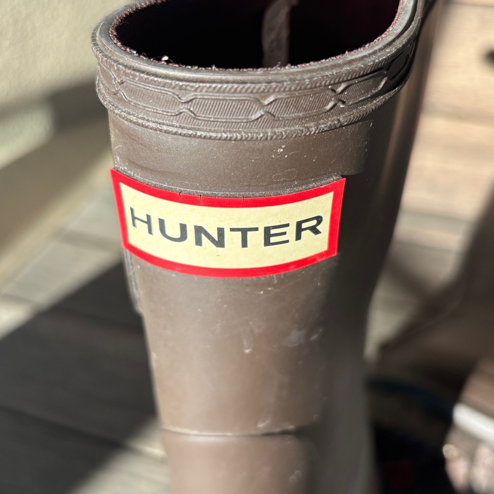 Hunter Unisex Chocolate Rain Boots - Picture 4 of 6